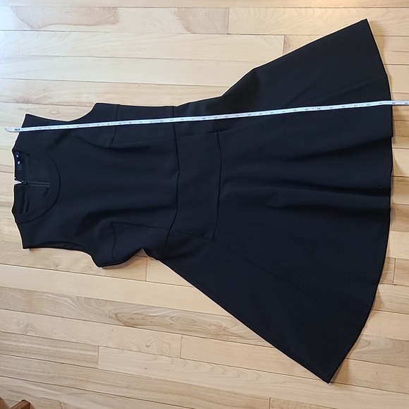 Madewell Anywhere Dress - Picture 3 of 7